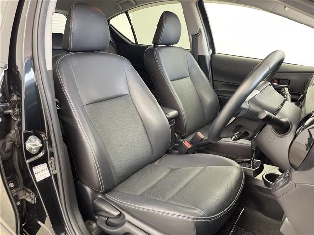 Toyota AQUA 2015 8004918-13