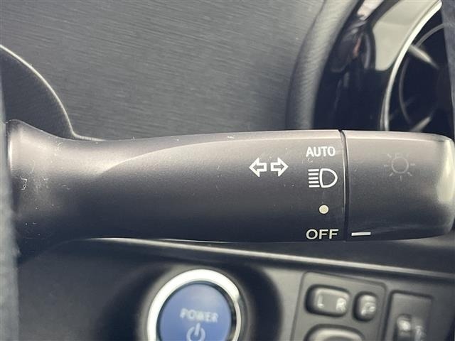 Toyota AQUA 2015 8004918-3