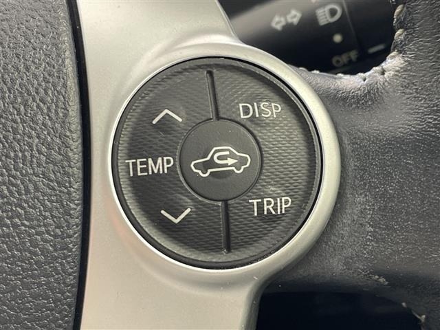 Toyota AQUA 2015 8004918-7