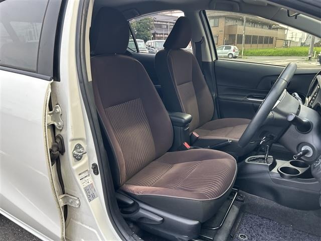 Toyota AQUA 2015 8004951-22