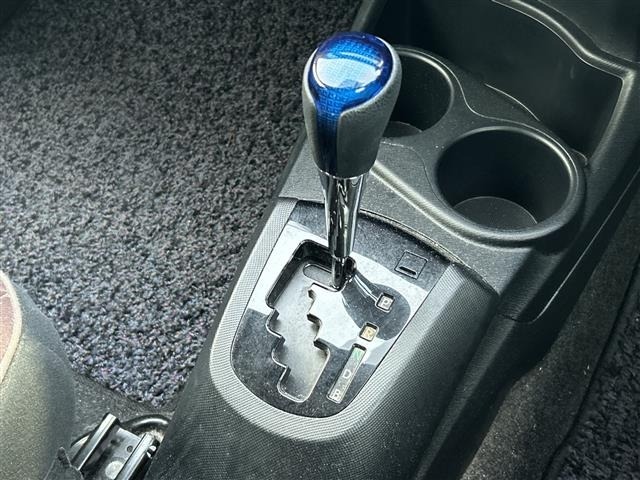 Toyota AQUA 2015 8004951-8