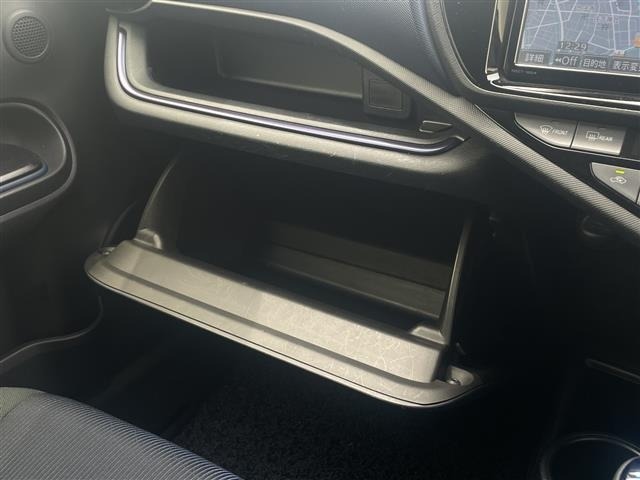 Toyota AQUA 2015 8005030-20