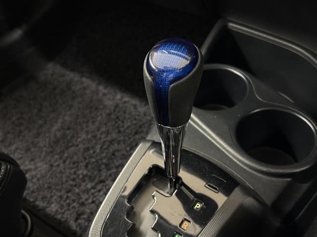 Toyota AQUA 2015 8005031-12