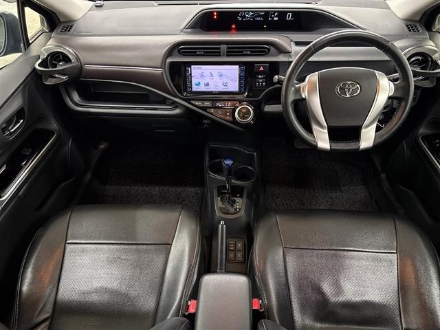 Toyota AQUA 2015 8005031-14