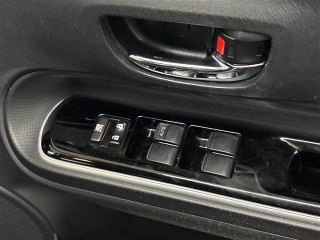 Toyota AQUA 2015 8005031-20