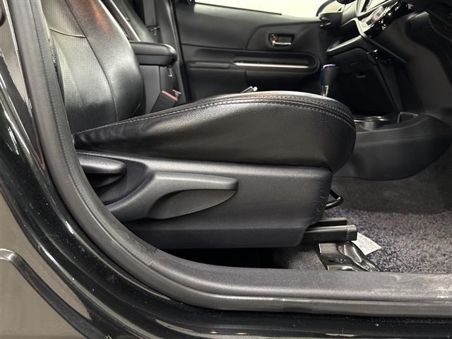 Toyota AQUA 2015 8005031-22