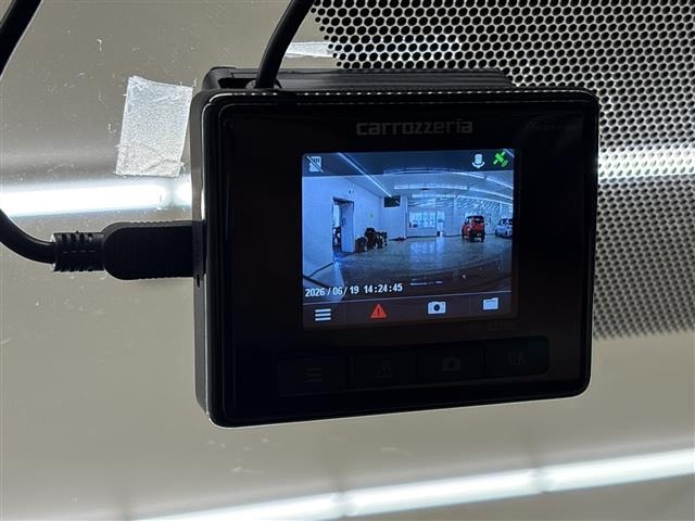 Toyota AQUA 2015 8005031-3