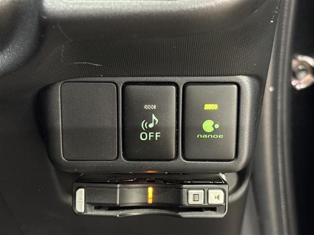 Toyota AQUA 2015 8005031-9