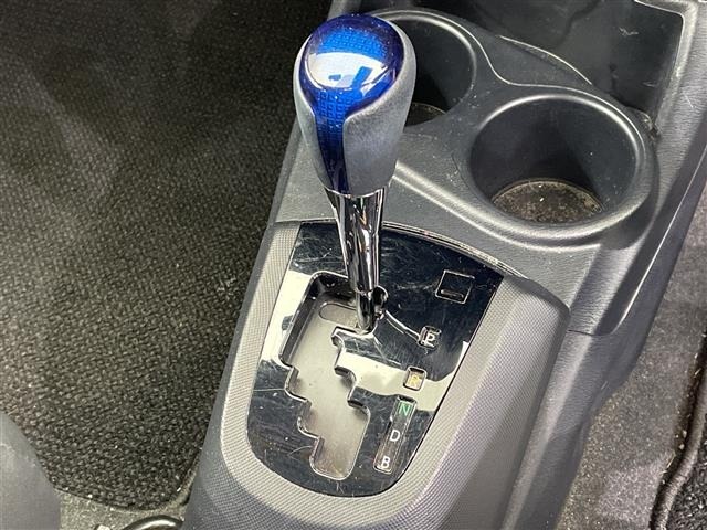 Toyota AQUA 2016 8005055-12