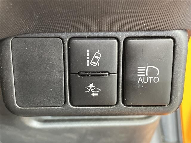 Toyota AQUA 2016 8005055-4