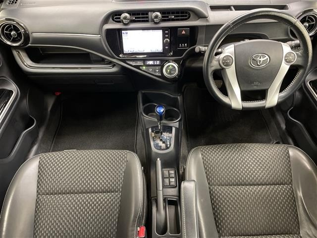 Toyota AQUA 2017 8005058-14