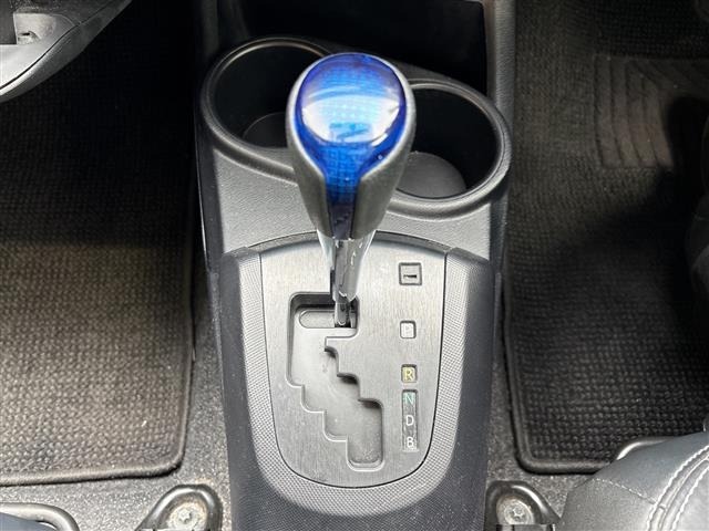 Toyota AQUA 2014 8005089-13