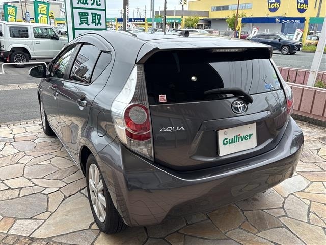 Toyota AQUA 2014 8005089-15