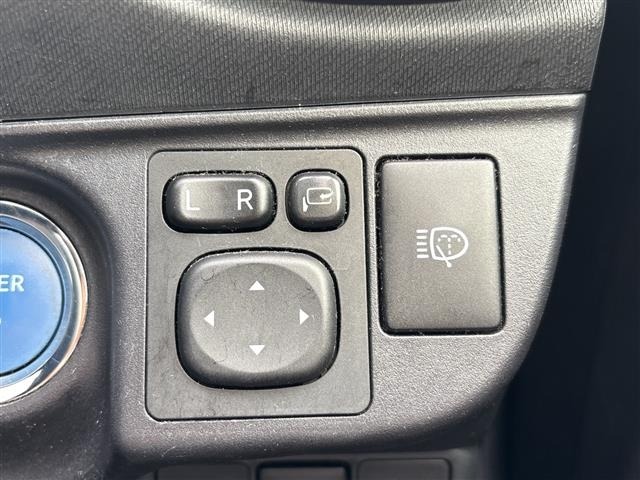 Toyota AQUA 2014 8005089-6