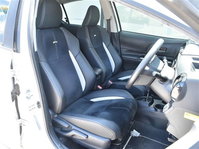 Toyota AQUA 2014 8005108-5