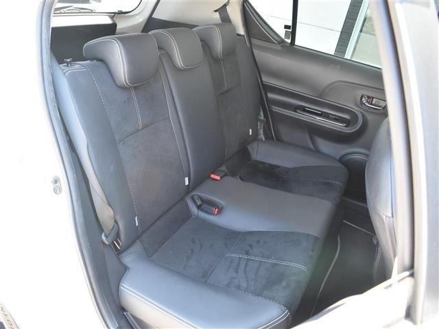 Toyota AQUA 2014 8005108-9