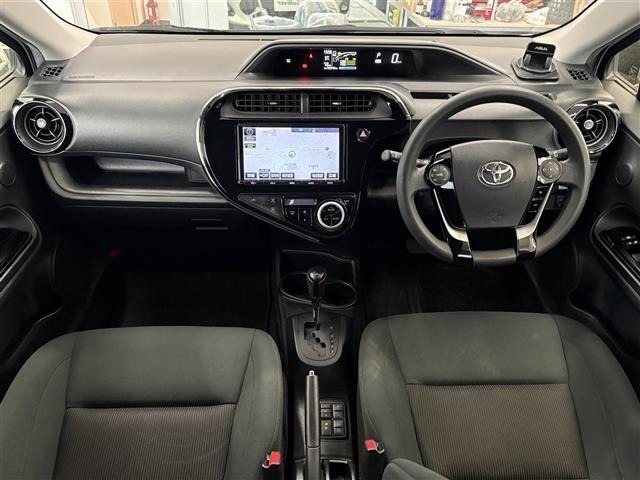 Toyota AQUA 2018 8005110-14