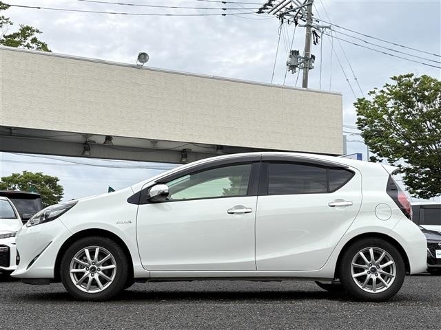 Toyota AQUA 2018 8005110-19