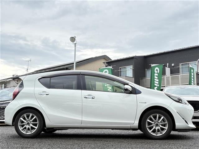 Toyota AQUA 2018 8005110-21