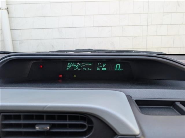 Toyota AQUA 2012 8005132-2