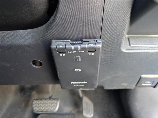 Toyota AQUA 2012 8005132-21