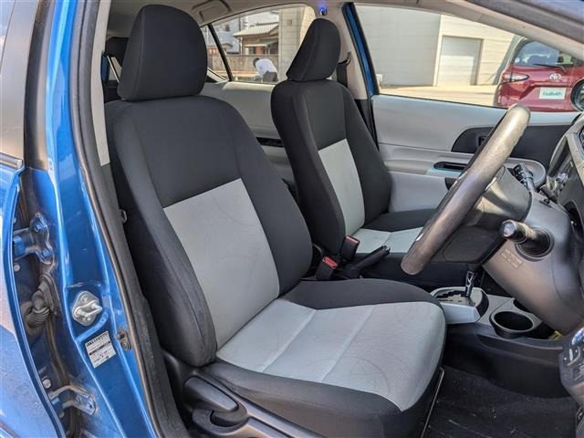 Toyota AQUA 2012 8005132-9