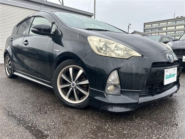 Toyota AQUA 2013 8005160-0