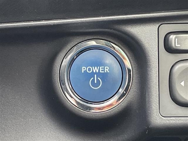 Toyota AQUA 2018 8005179-21