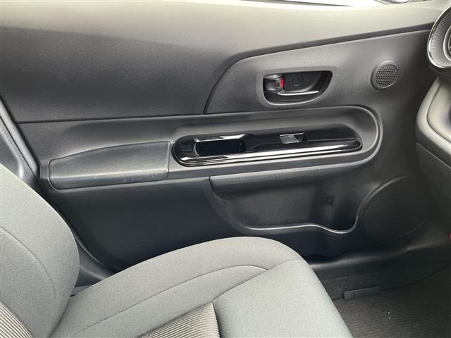 Toyota AQUA 2018 8005179-22
