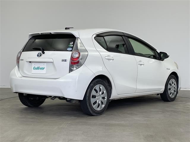 Toyota AQUA 2014 8005180-20