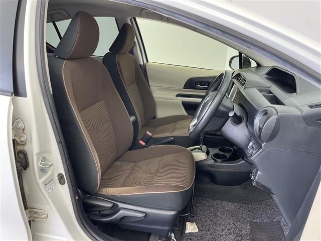Toyota AQUA 2014 8005180-5