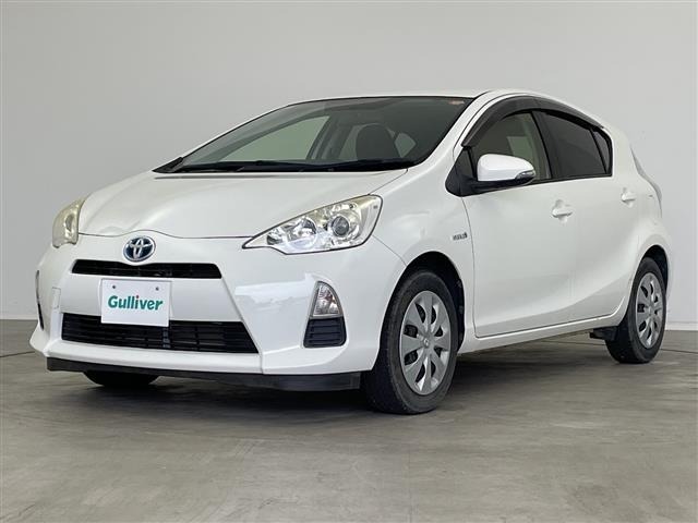 Toyota AQUA 2014 8005180-6