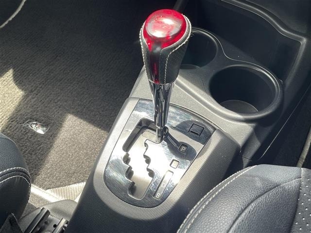 Toyota AQUA 2016 8005236-1