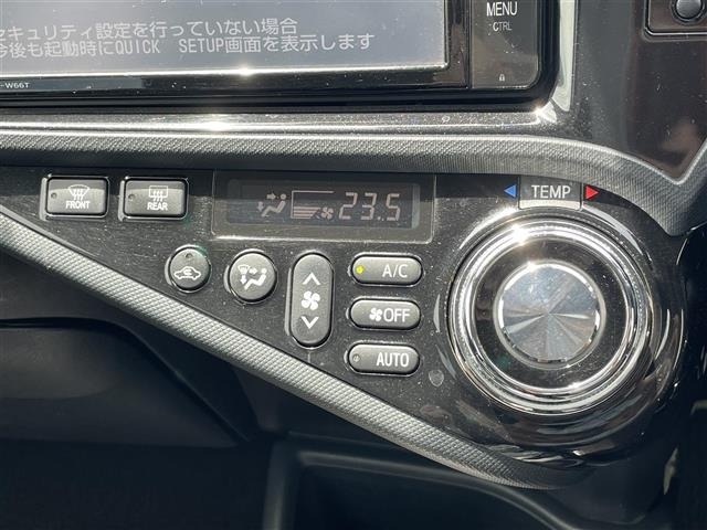 Toyota AQUA 2016 8005236-22