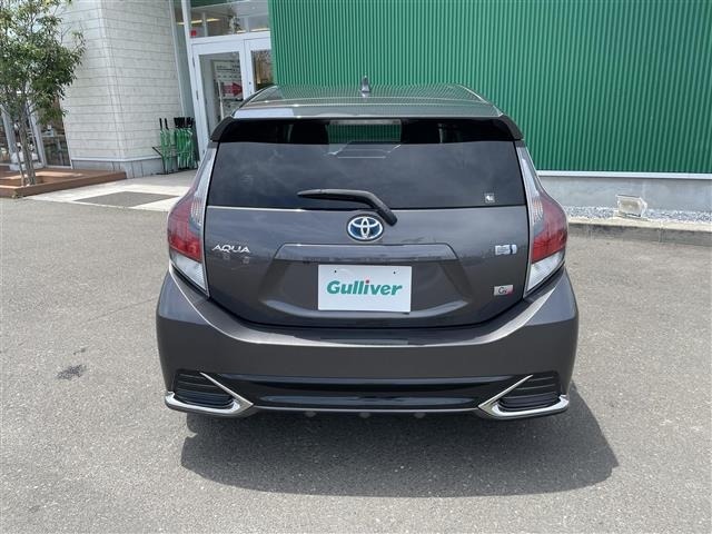 Toyota AQUA 2016 8005236-4