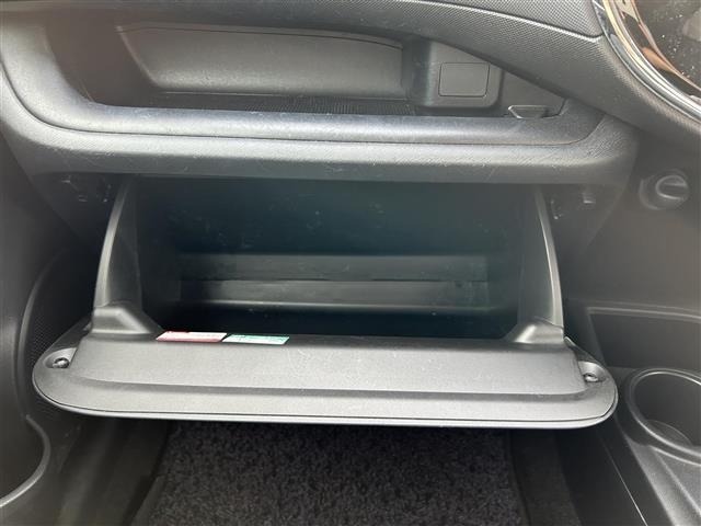 Toyota AQUA 2017 8005237-5