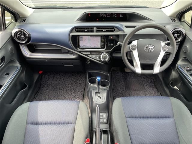 Toyota AQUA 2015 8005279-14