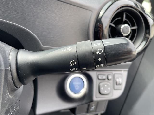 Toyota AQUA 2015 8005279-2