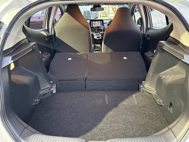 Toyota AQUA 2022 8005444-8