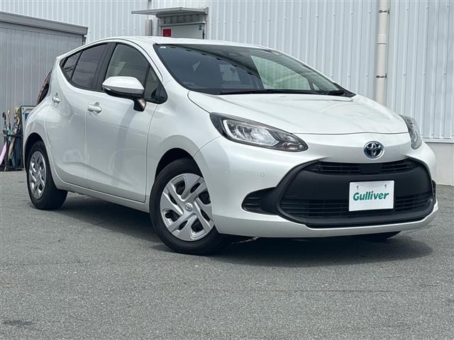 Toyota AQUA 2022 8005461-0