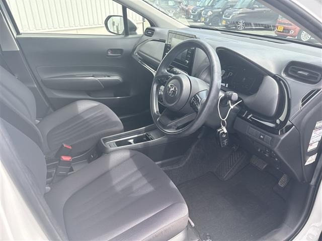 Toyota AQUA 2022 8005461-12