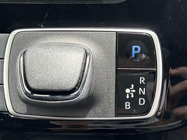 Toyota AQUA 2022 8005461-3