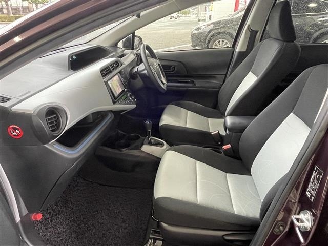 Toyota AQUA 2014 8005471-4