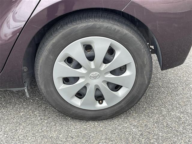 Toyota AQUA 2014 8005471-7
