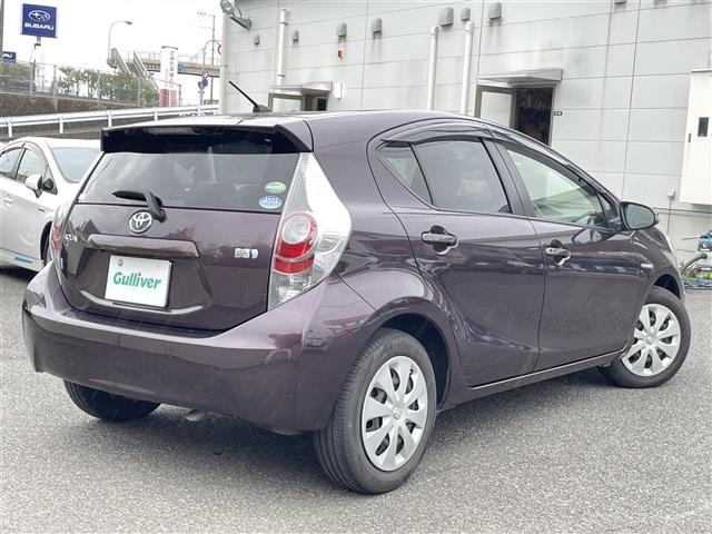 Toyota AQUA 2014 8005471-9