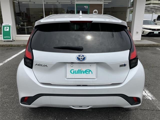 Toyota AQUA 2021 8005472-18
