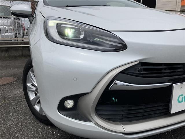 Toyota AQUA 2021 8005472-3