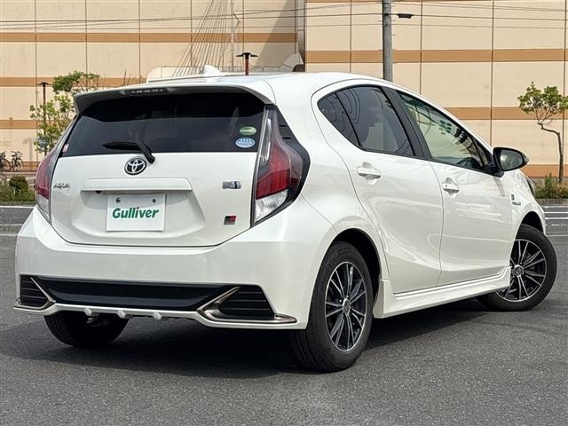 Toyota AQUA 2019 8005521-4