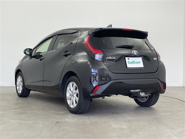 Toyota AQUA 2022 8005522-13
