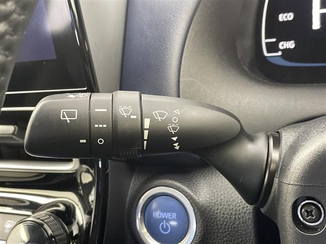 Toyota AQUA 2022 8005522-8